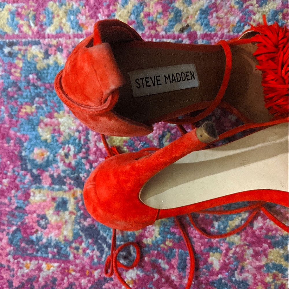 Steve Madden Red Fringe Ankle-Tie Sandals - Picture 6 of 6
